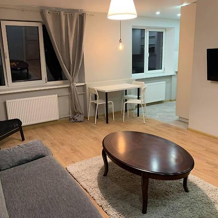 Ditemo City Center Apartment Self Check In Siauliai  Ngoại thất bức ảnh